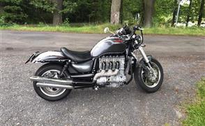 Triumph Rocket III Classic