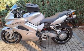 Honda VFR 800